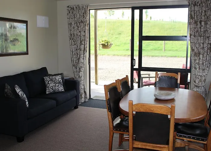 The Loft At Te Kumi Tirohanga